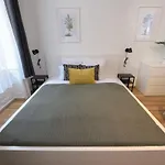شقة Spacious Basic In The Center بودابست