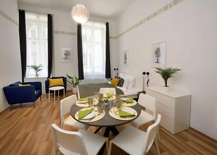 Spacious Basic In The Center * Budapest